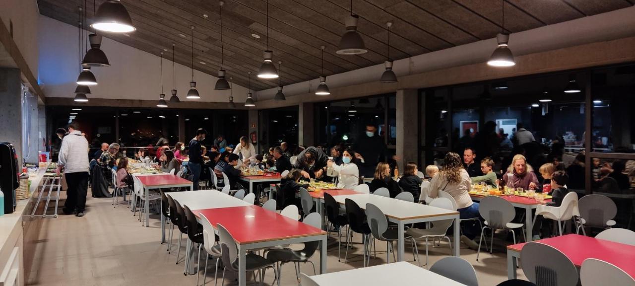 Alberg La Bruna Bellver De Cerdanya Εξωτερικό φωτογραφία